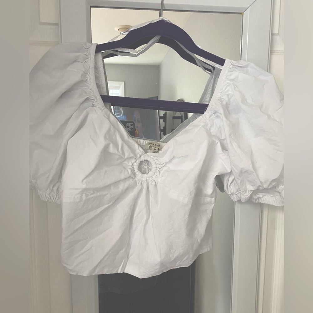 White crop top